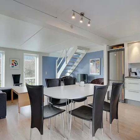 Apartment Eick - 2-5km From The Sea By Interhome *