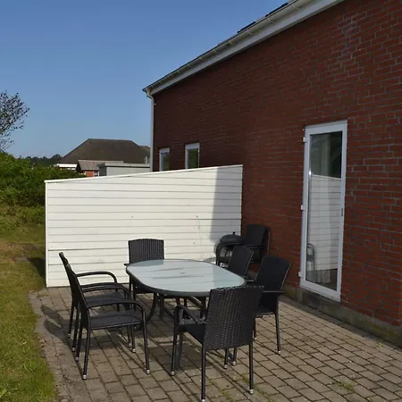Eick - 2-5km From The Sea By Interhome Leilighet *